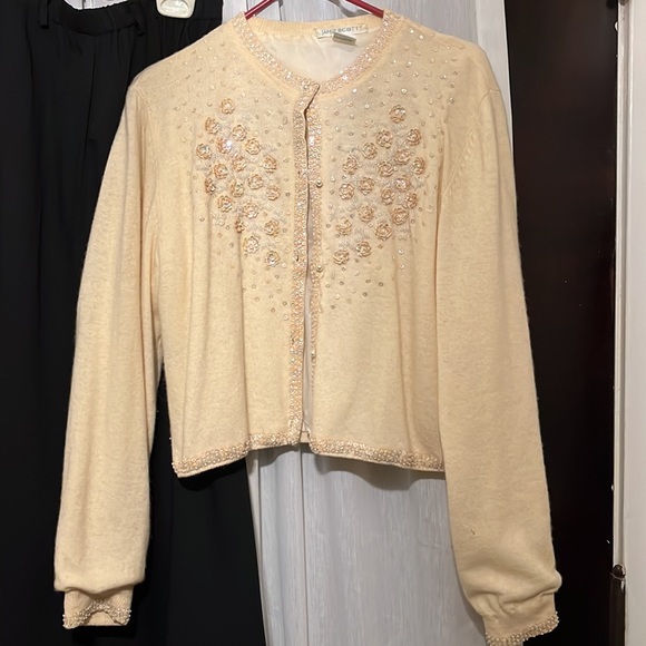 VTG JAMIE SCOTT Beaded Sequin Crop Cardigan W,M Lambswool Angora! Beautiful! - Picture 2 of 10